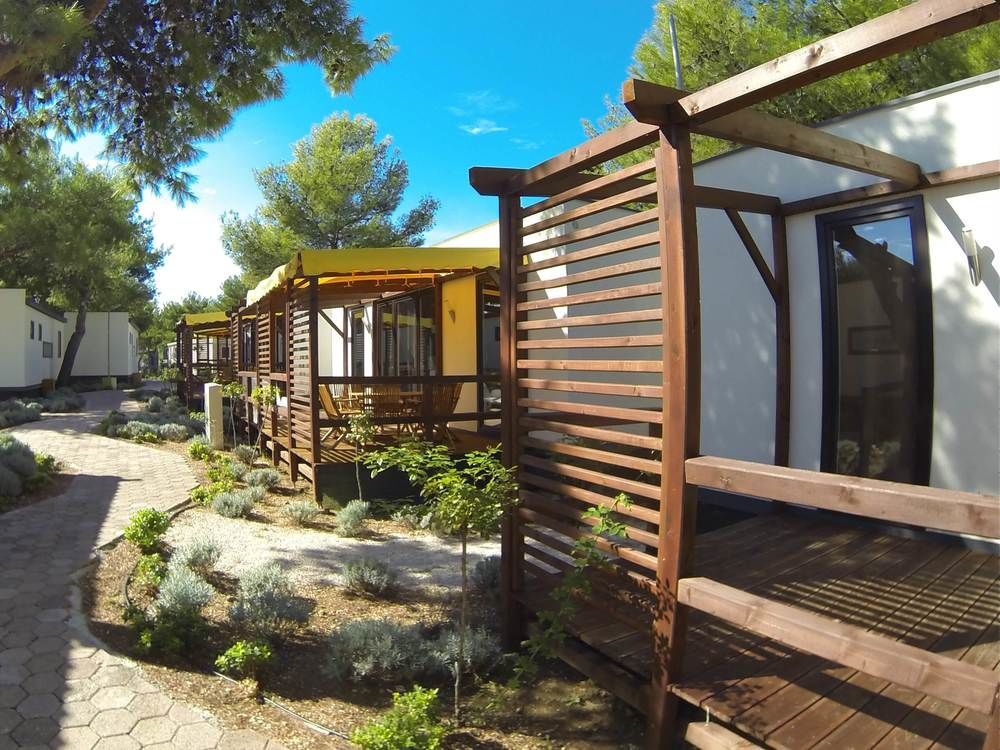 Amadria Park Camping Trogir - Mobile Homes Seget Vranjica Exteriör bild